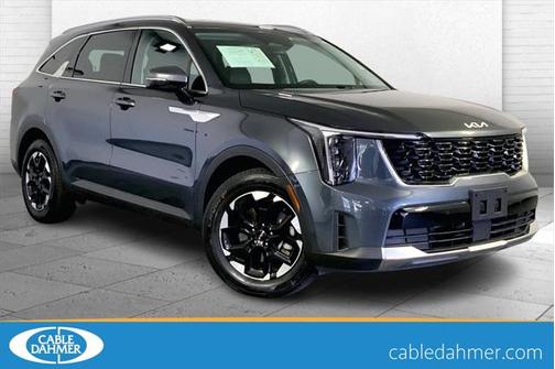 2024 Kia Sorento S
