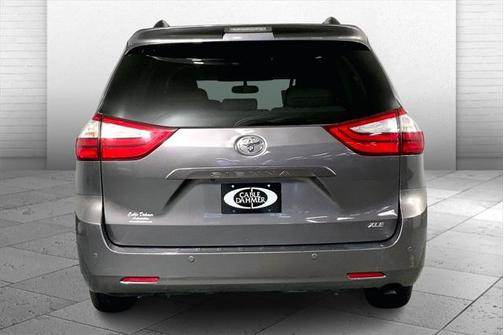 2015 Toyota Sienna XLE Premium