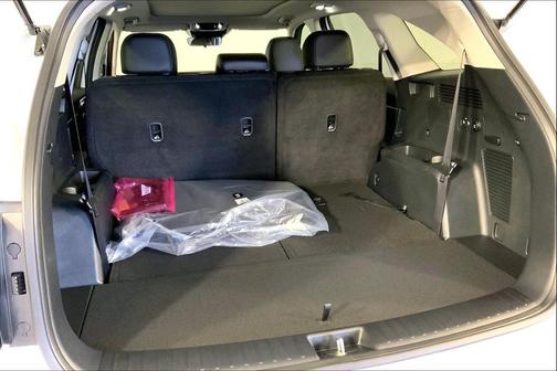 Glacial White Pearl 2026 Kia Sorento S