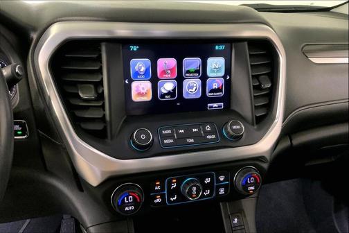 2017 GMC Acadia SLT-1
