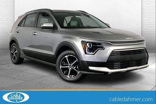 2025 Kia Niro EX