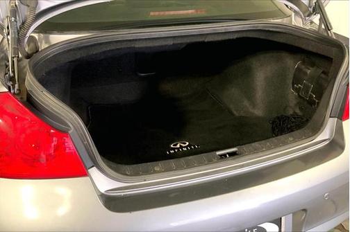 2012 INFINITI G37x Base