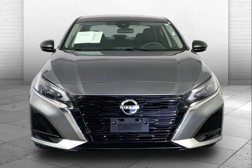 Gun Metallic 2025 Nissan Altima SV FWD