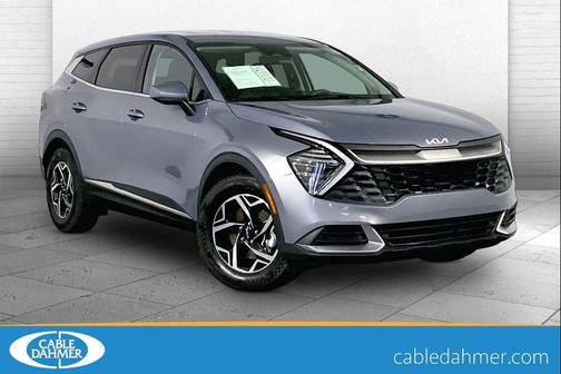 Everlasting Silver 2025 Kia Sportage LX