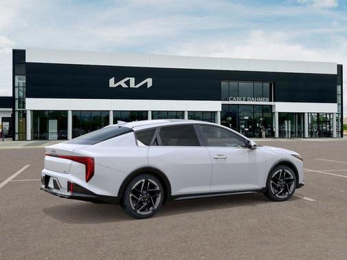 2025 Kia K4 GT-Line