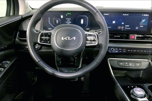 2025 Kia Carnival Hybrid SX