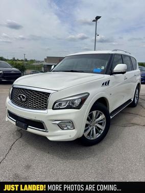 Majestic White 2016 INFINITI QX80 Limited