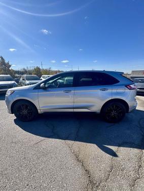 2022 Ford Edge ST Line