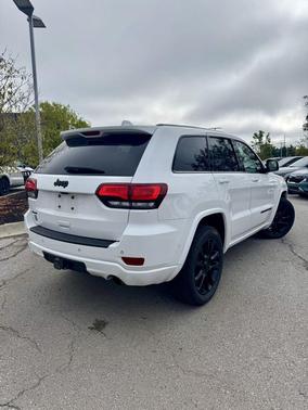 2021 Jeep Grand Cherokee Laredo