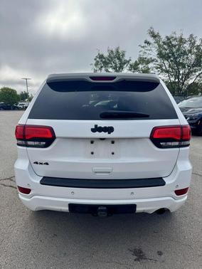 2021 Jeep Grand Cherokee Laredo