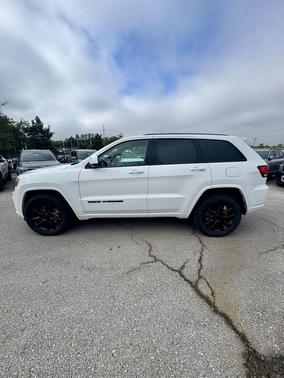 2021 Jeep Grand Cherokee Laredo