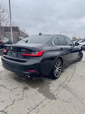 2022 BMW 330 xDrive