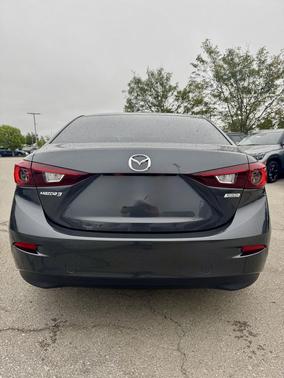 2016 Mazda Mazda3 i Sport