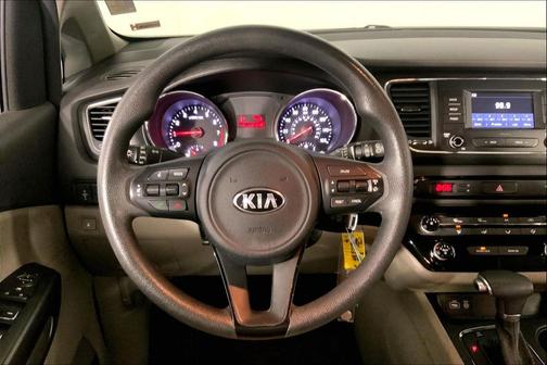 Aurora Black 2017 Kia Sedona L