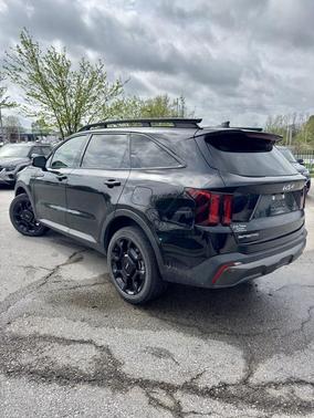 Ebony Black 2024 Kia Sorento EX