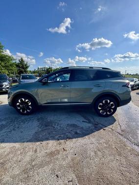 Jungle Green 2023 Kia Sportage X-Line