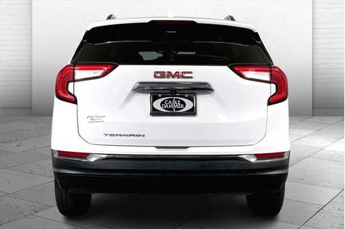 2023 GMC Terrain AWD AT4