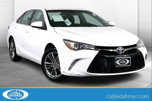2016 Toyota Camry SE