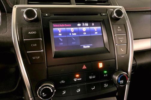 2016 Toyota Camry SE