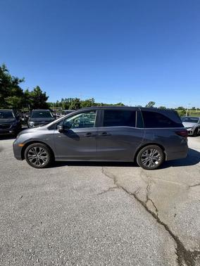 Modern Steel Metallic 2025 Honda Odyssey Touring