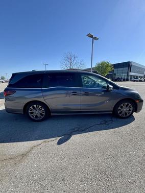 Modern Steel Metallic 2025 Honda Odyssey Touring