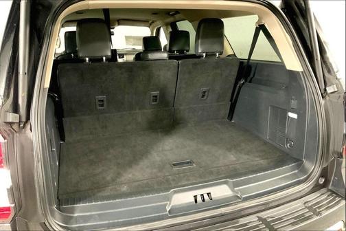 Dark Matter Gray Metallic 2024 Ford Expedition Max XLT