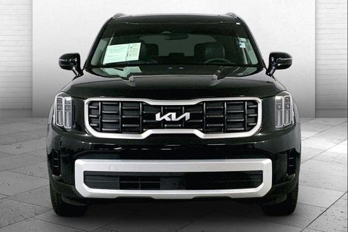 Ebony Black 2025 Kia Telluride S