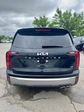 Ebony Black 2025 Kia Telluride S