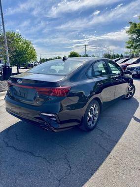 Aurora Black 2021 Kia Forte LXS