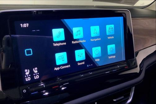 2024 Volkswagen Atlas 2.0T SE w/Technology 4MOTION