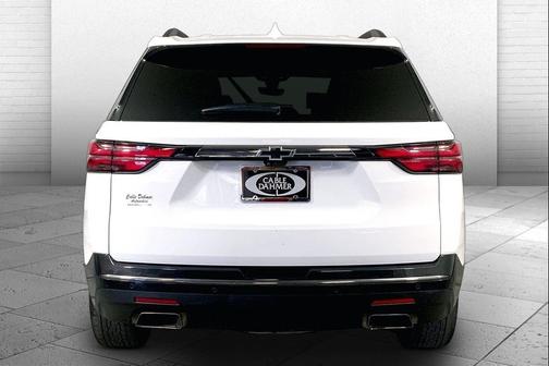 Summit White 2022 Chevrolet Traverse Premier