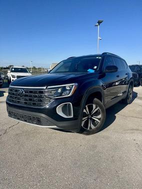 2024 Volkswagen Atlas 2.0T SE