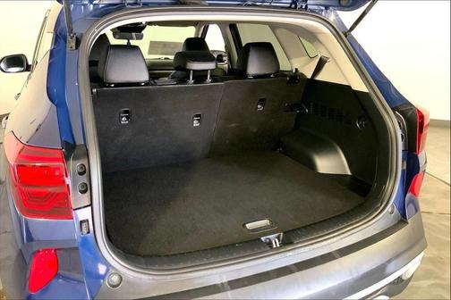 Dark Ocean Blue 2023 Kia Seltos EX