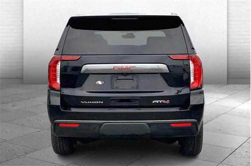 2021 GMC Yukon 4WD AT4