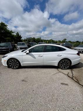Quartz White 2021 Hyundai SONATA Limited