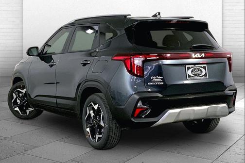 Gravity Gray 2026 Kia Seltos S