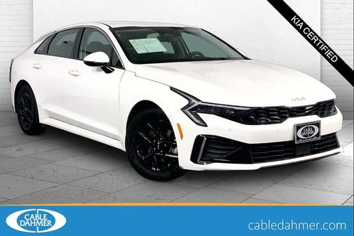 Snow White Pearl 2025 Kia K5 LXS