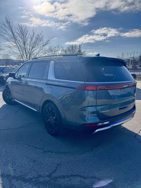 2024 Kia Carnival SX Prestige