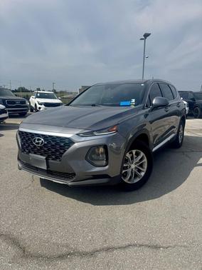 2019 Hyundai SANTA FE SE 2.4