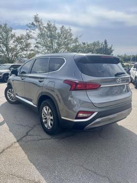 2019 Hyundai SANTA FE SE 2.4