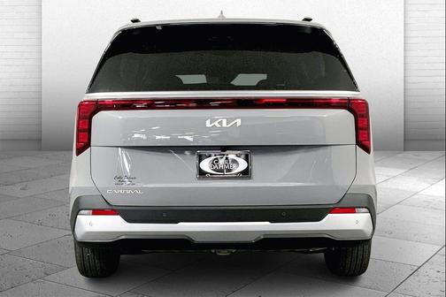 Ceramic Silver 2026 Kia Carnival EX