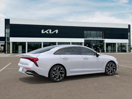 2025 Kia K5 EX