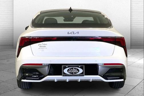2025 Kia K5 EX