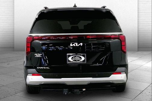 Aurora Black Pearl 2025 Kia Carnival EX