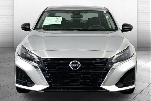 Brilliant Silver Metallic 2025 Nissan Altima SV FWD