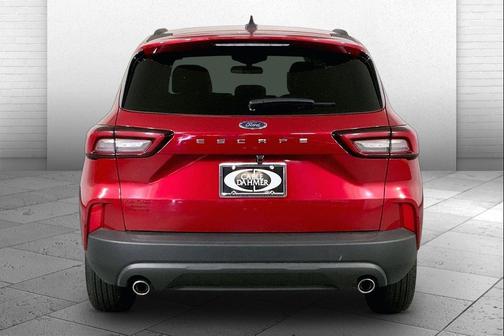 Rapid Red Metallic Tinted Clearcoat 2025 Ford Escape ST-Line