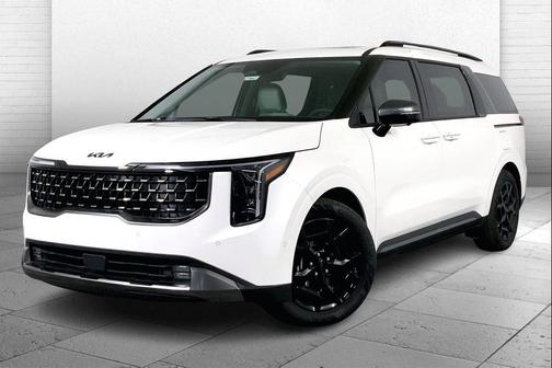 2025 Kia Carnival SX