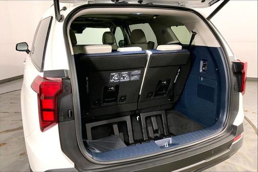 2025 Kia Carnival SX