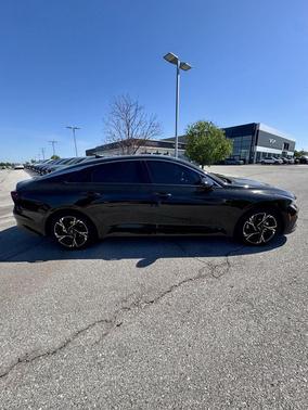 Aurora Black Pearl 2025 Kia K5 GT-Line