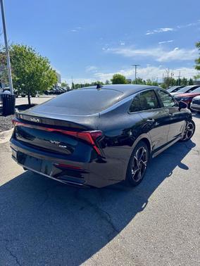 Aurora Black Pearl 2025 Kia K5 GT-Line